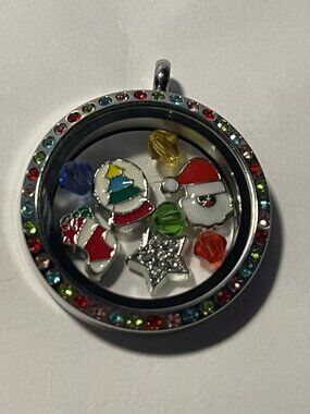 Happy Holidays Memory Locket w/ Chain NEW